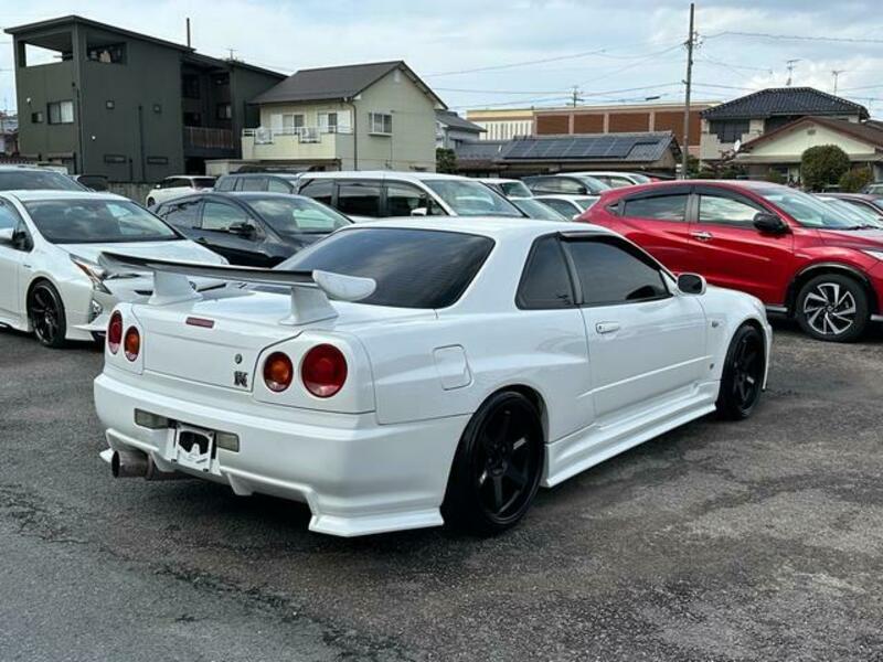 SKYLINE