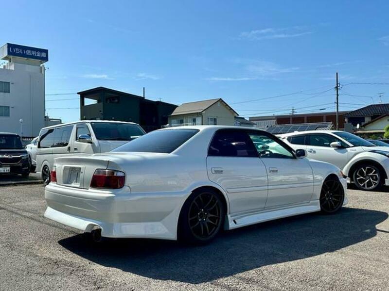 CHASER