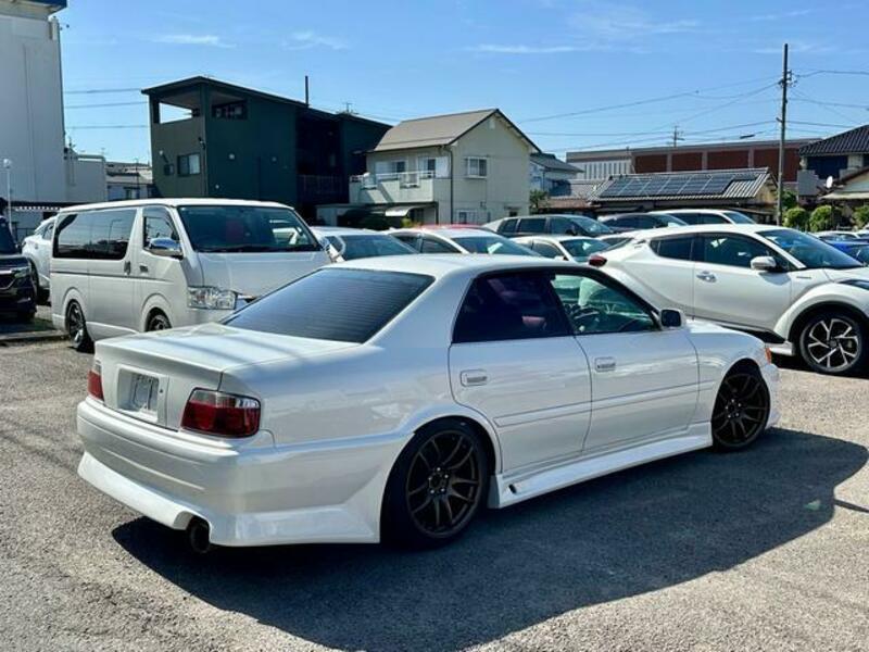 CHASER