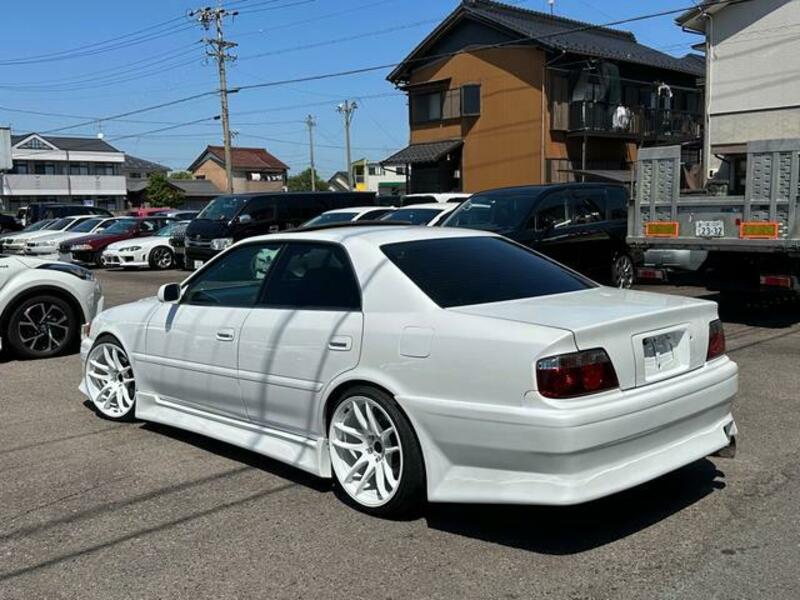 CHASER