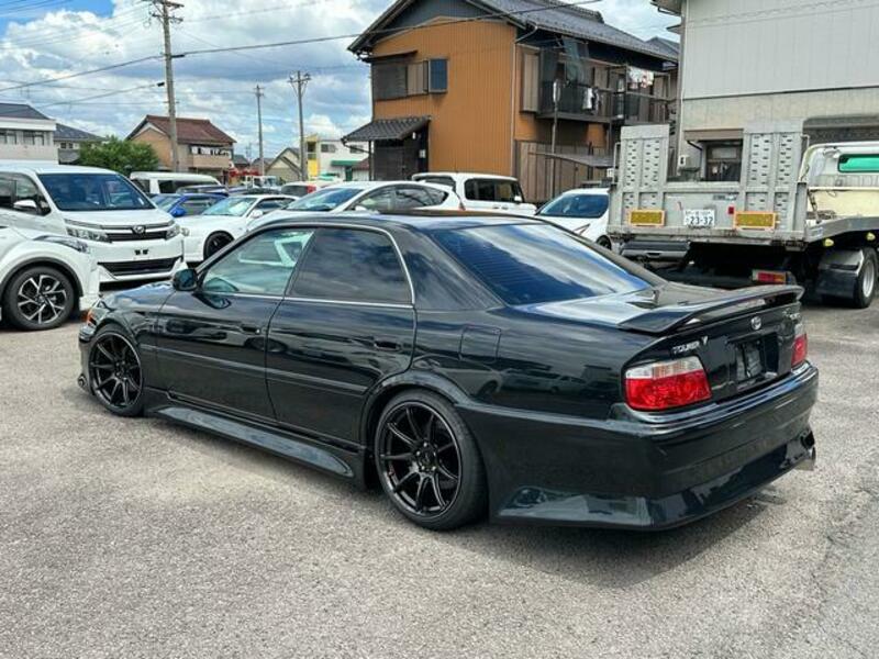 CHASER
