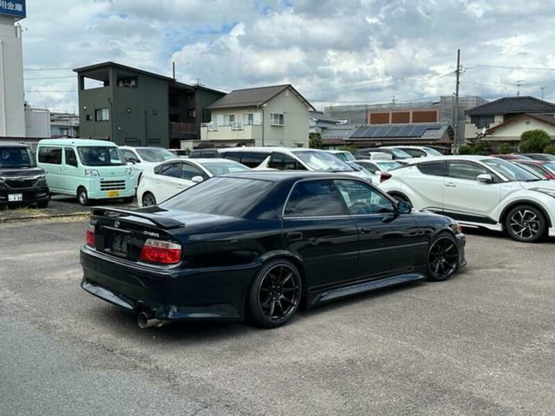 CHASER