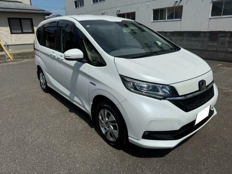 HONDA FREED HYBRID