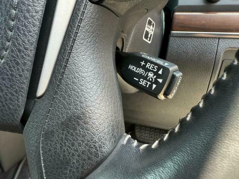 LAND CRUISER