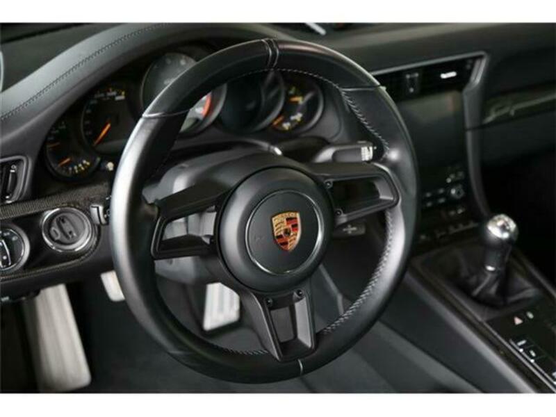911