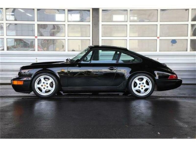 911