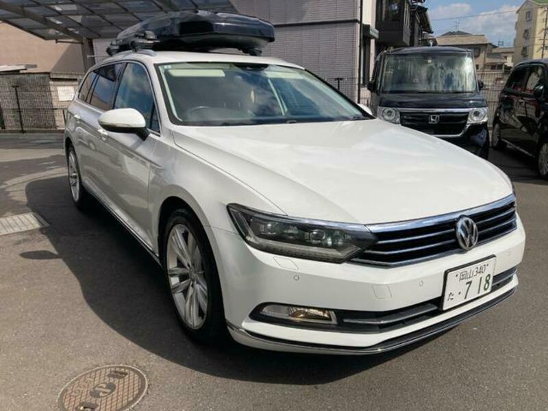 PASSAT VARIANT