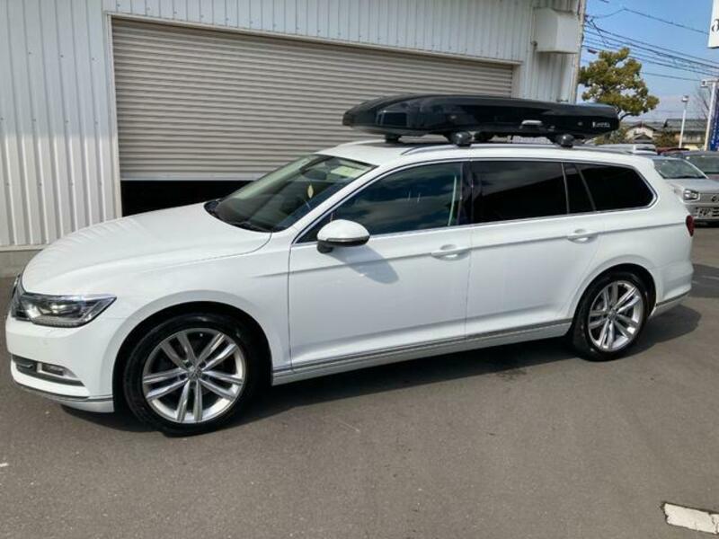 PASSAT VARIANT