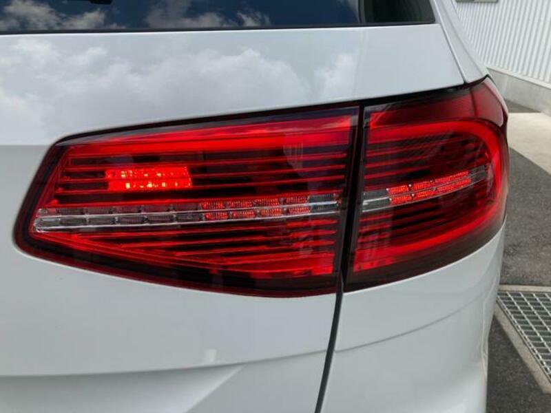 PASSAT VARIANT