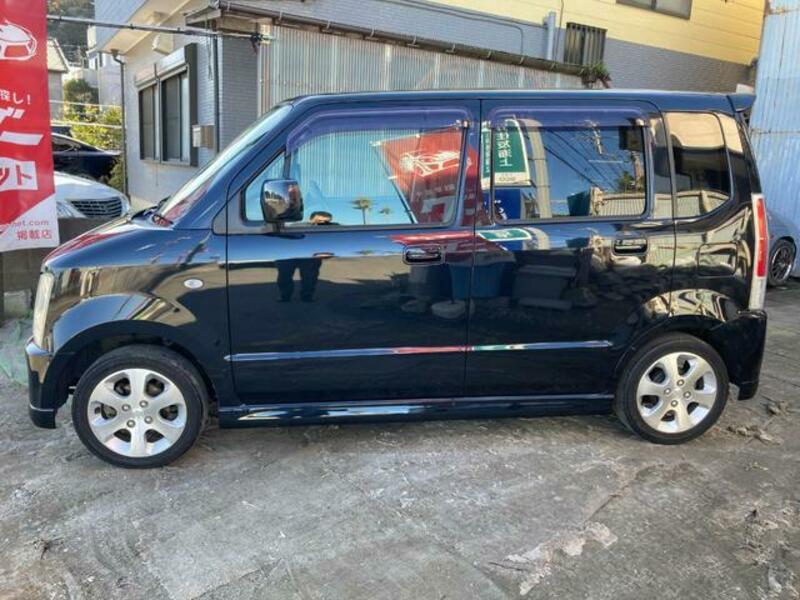 WAGON R