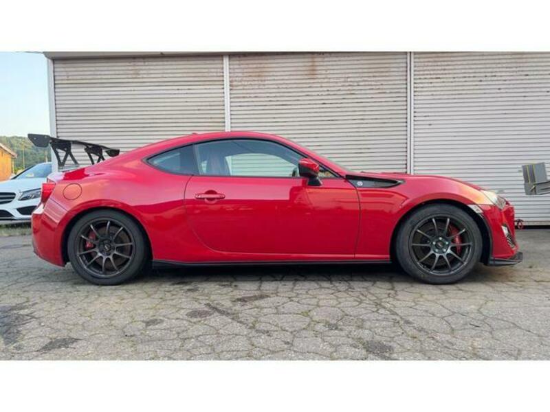 86