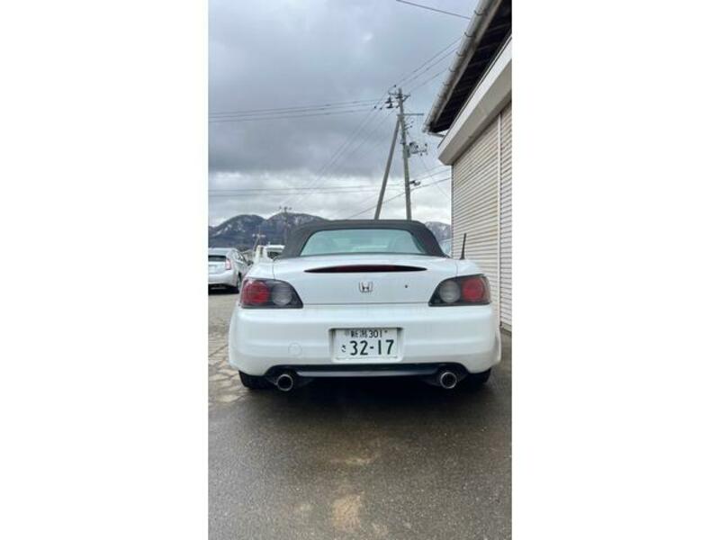 S2000