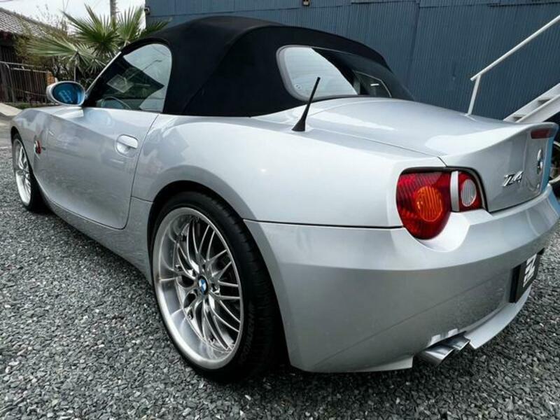 Z4