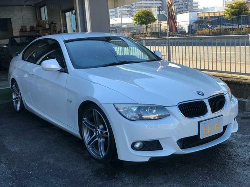 BMW 3 SERIES