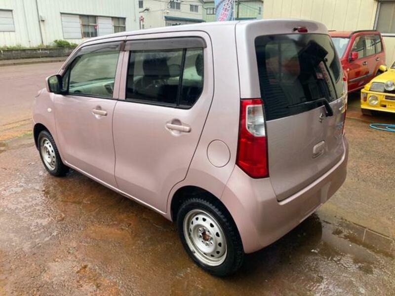 WAGON R