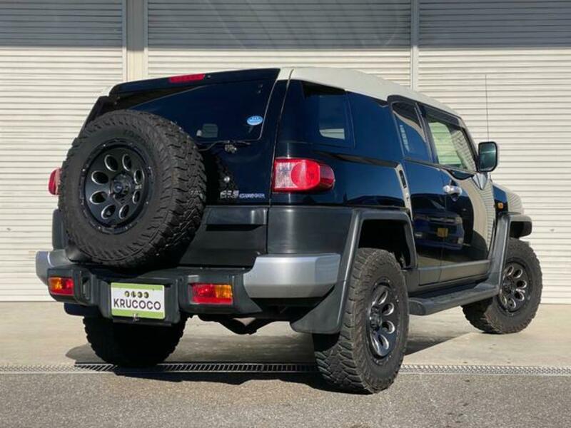 FJ CRUISER