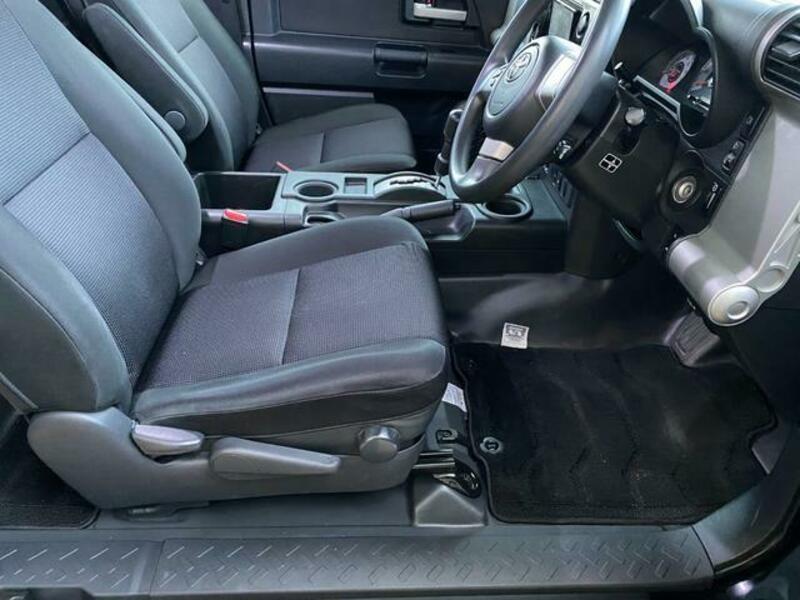 FJ CRUISER