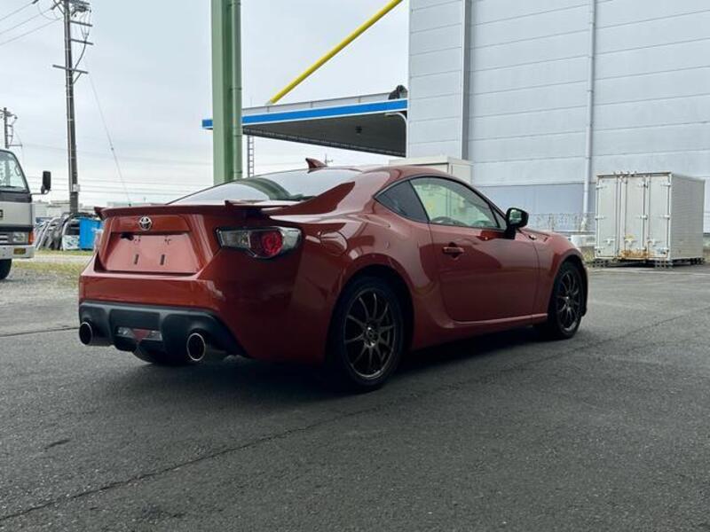 86