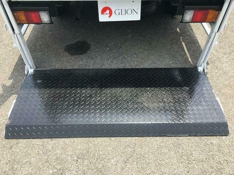 BONGO TRUCK