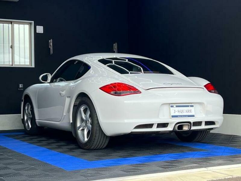 CAYMAN
