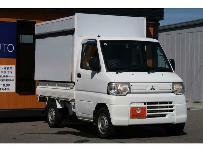 MINICAB TRUCK