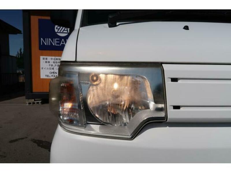 MINICAB TRUCK