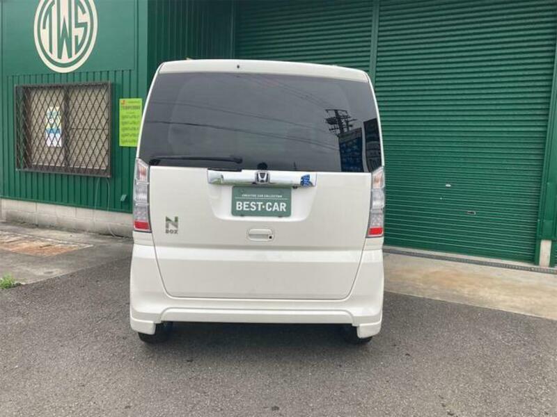 N BOX