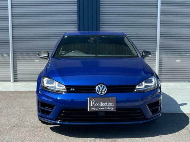 GOLF R