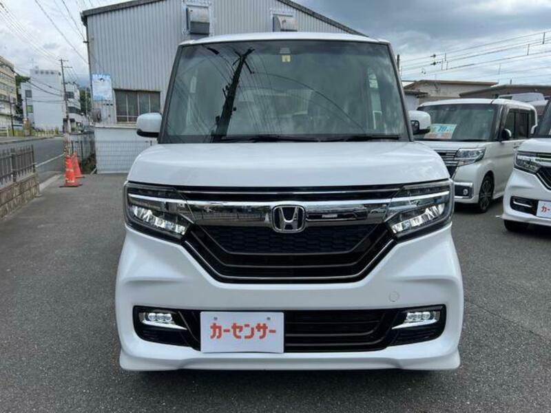 N BOX CUSTOM