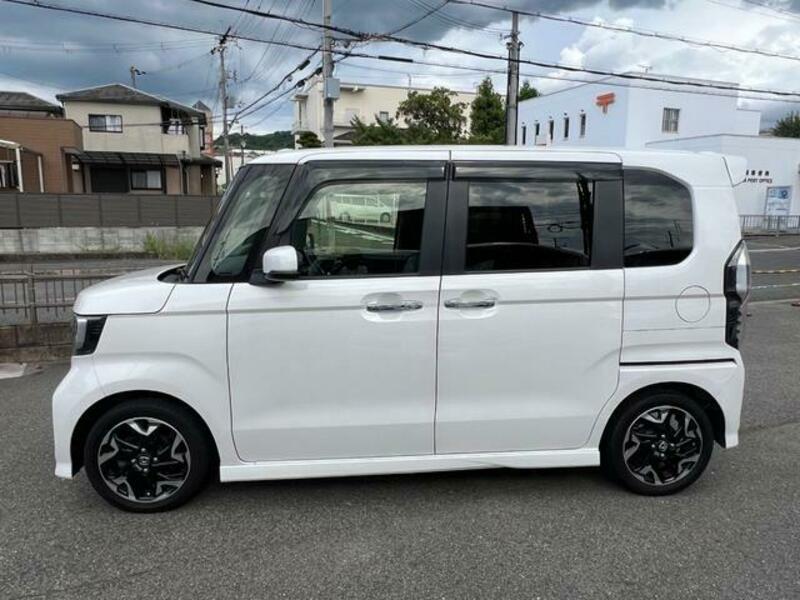 N BOX CUSTOM