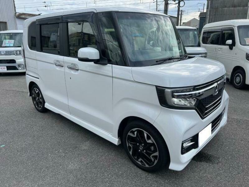 N BOX CUSTOM