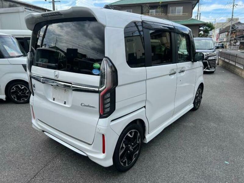 N BOX CUSTOM