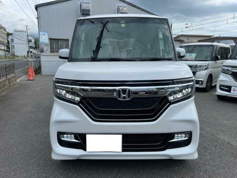 HONDA N BOX CUSTOM