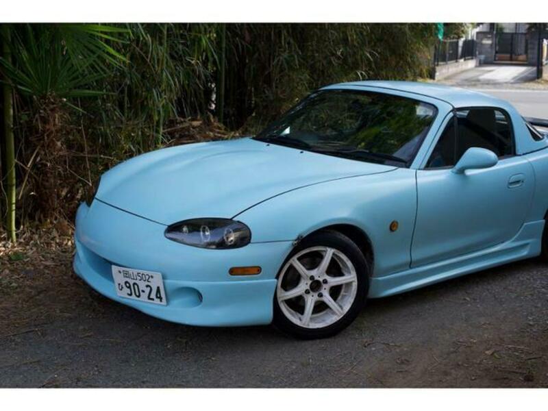 ROADSTER