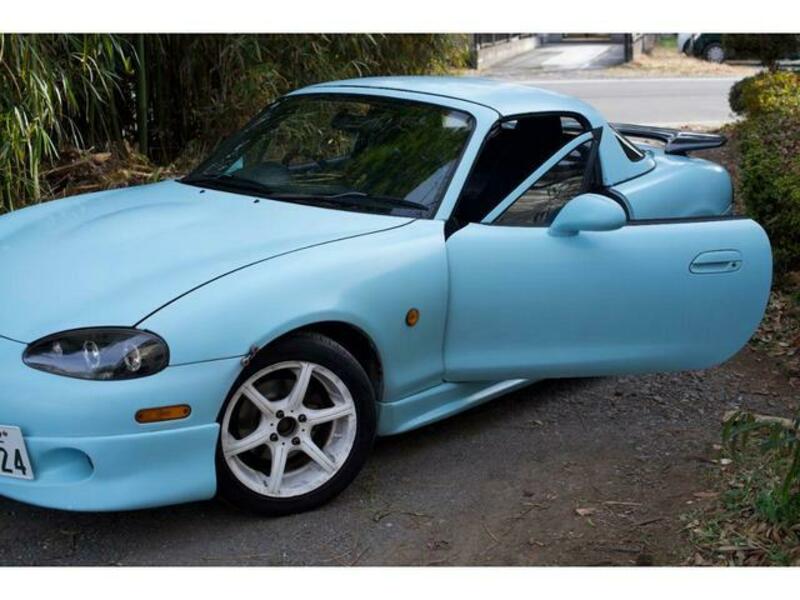 ROADSTER