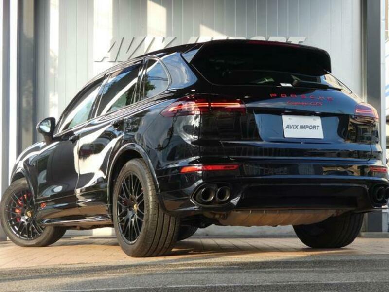 CAYENNE