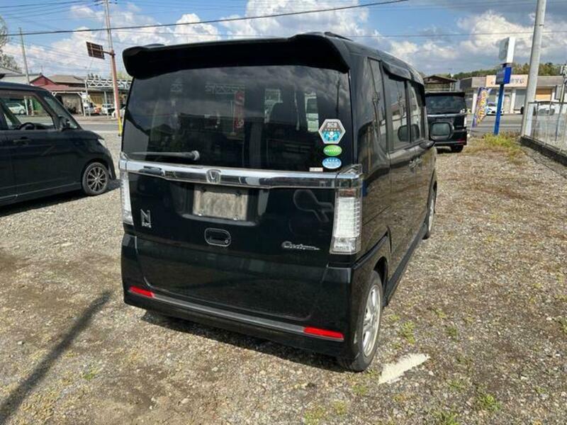 N BOX CUSTOM