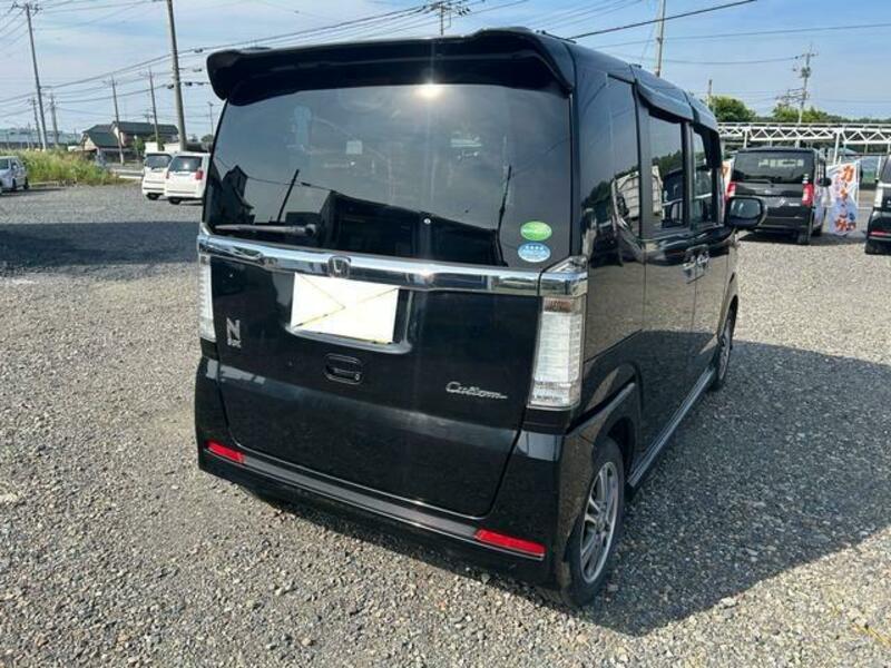 N BOX CUSTOM