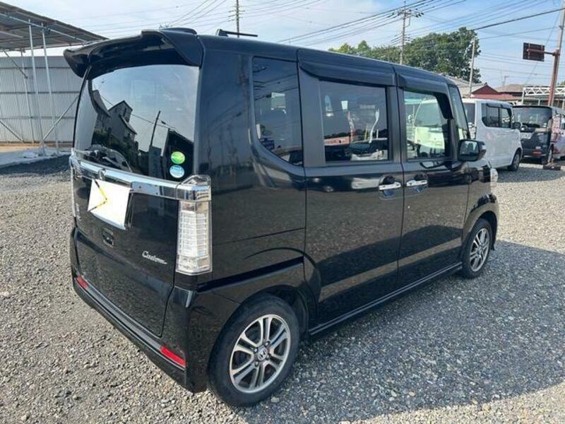 N BOX CUSTOM