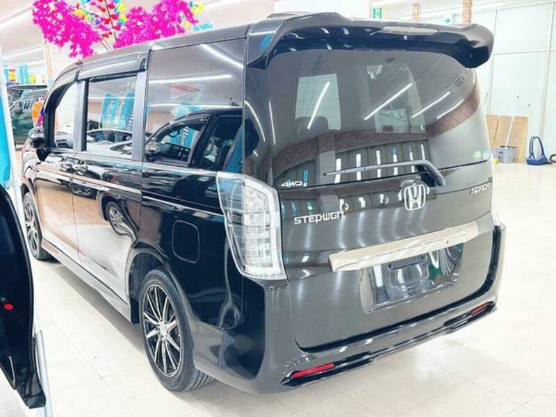 STEPWAGON SPADA