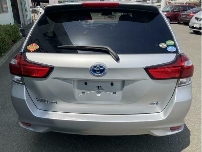 COROLLA FIELDER
