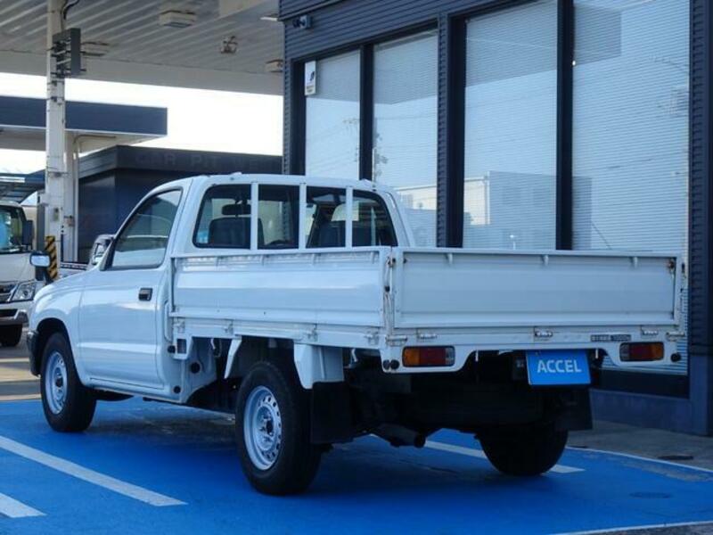 HILUX