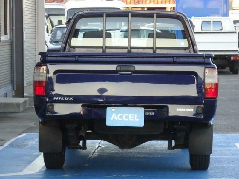 HILUX
