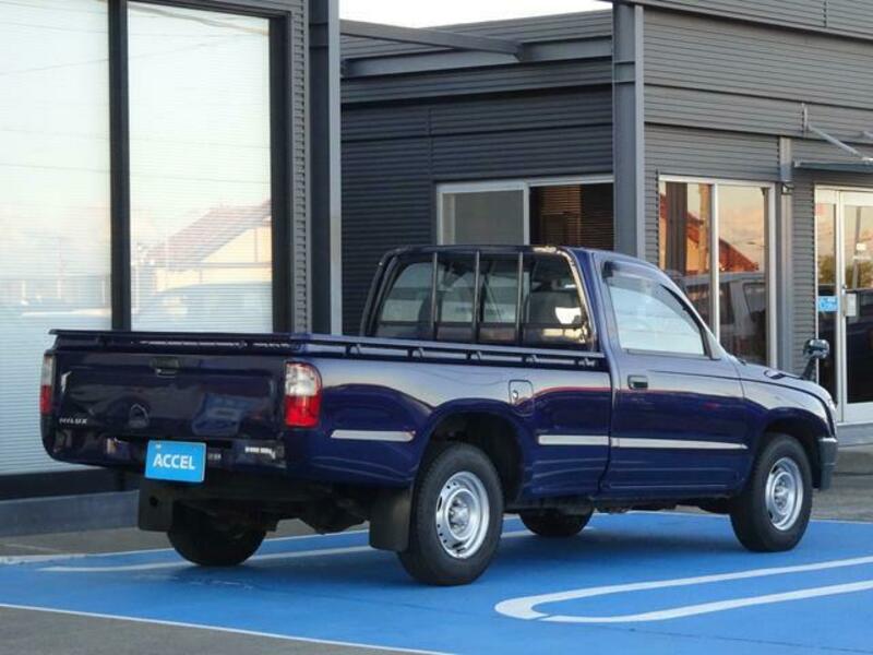 HILUX