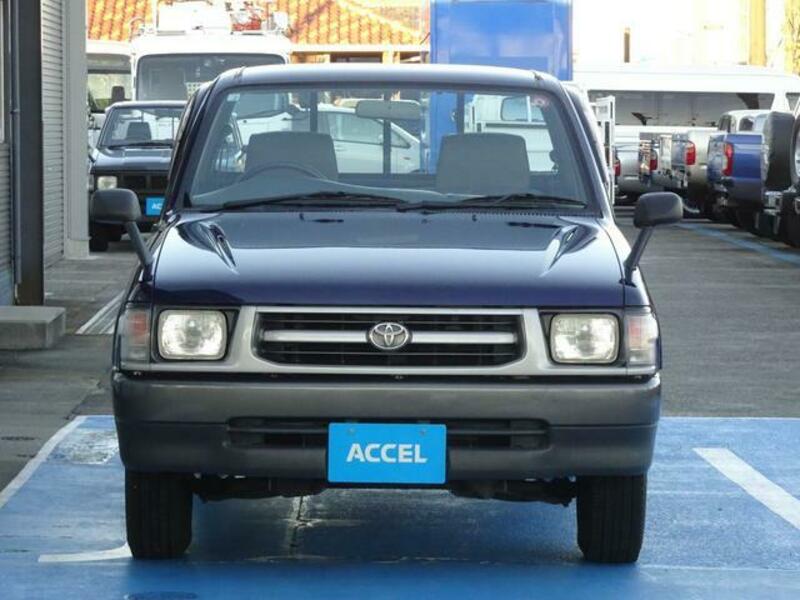 HILUX