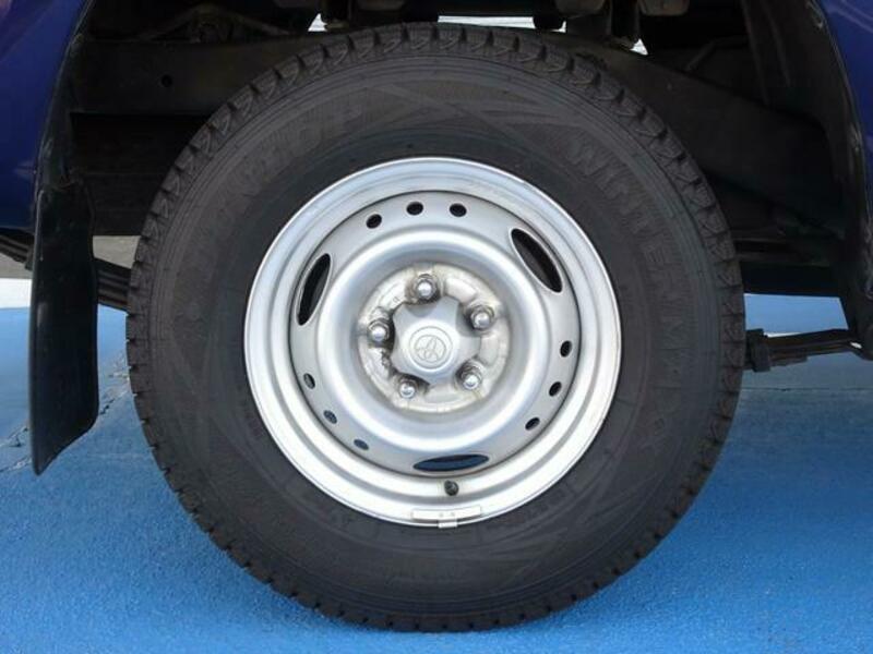 HILUX