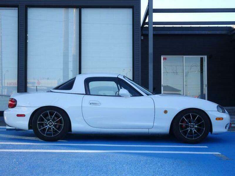 ROADSTER