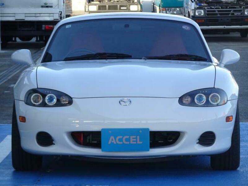 ROADSTER