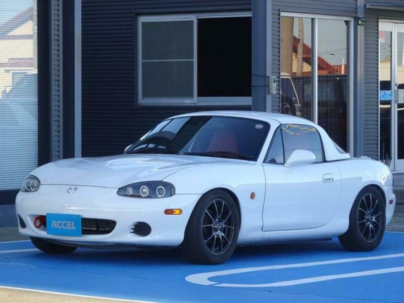 MAZDA ROADSTER
