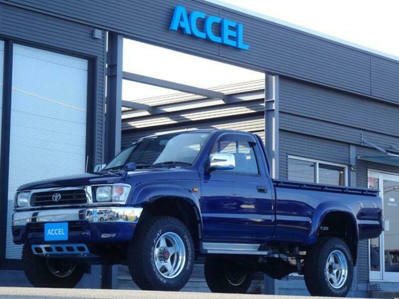 HILUX